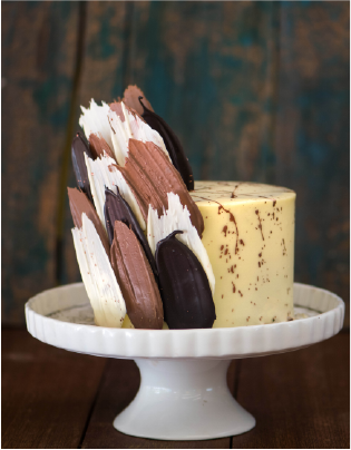 A hand-finished Dangee Dums cake